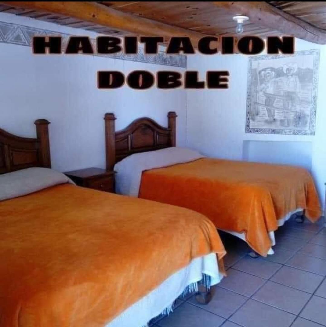 Cabanas De Lolita En Barrancas Del Cobre Hotel Areponapuchi Buitenkant foto
